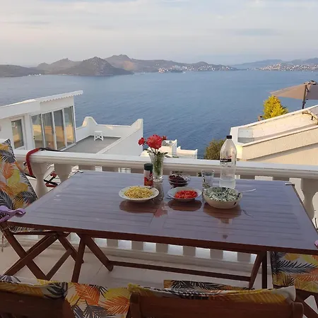 Inviting 2-bed House In Mugla 3*