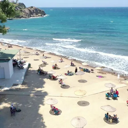 Hotel Inviting 2-bed House In Mugla Gümüşlük